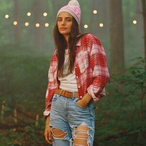 AMERICAN EAGLE NWT S AE Cozy Cropped Flannel Shirt • Red Pink Plaid Button Up